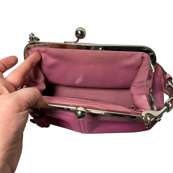 Vintage Rare Coach 9734 Pink Suede Kisslock Baguette Bag Silver Hardware Y2K